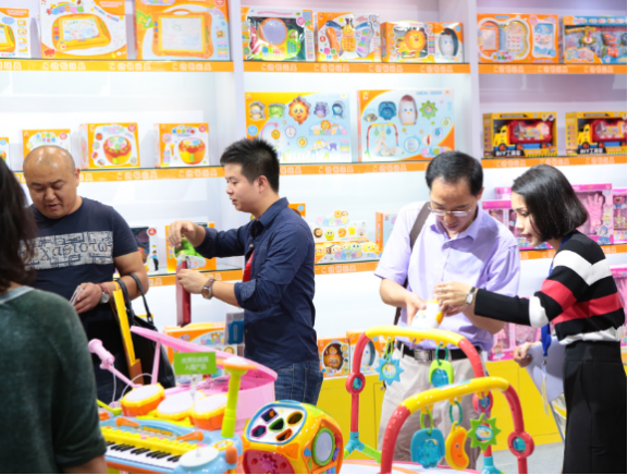 中國嬰童展，為母嬰用品加盟商搭建起信息溝通的平臺橋梁(圖1)